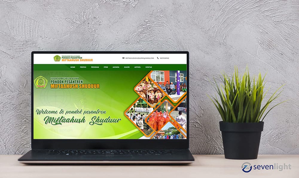 Website Pondok Pesantren Miftahush Shuduur